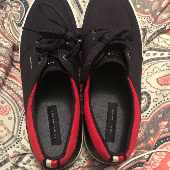 Casual Tommy Hilfiger casual sneakers - Picture 3 of 3